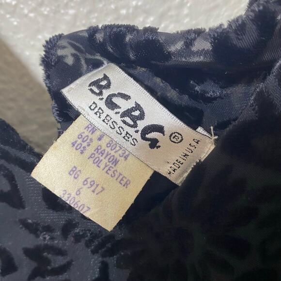 Vintage Y2K BCBG Black Floral Velvet Burnout Tank Maxi Dress Size 6 Whimsygoth - Picture 5 of 8
